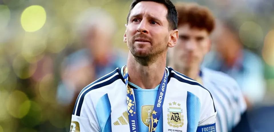 Niyə 80,000-dən çox Argentina azarkeşi FIFA-dan İspaniya ilə Dünya Kuboku finalını təkrar oynamağı tələb edir?