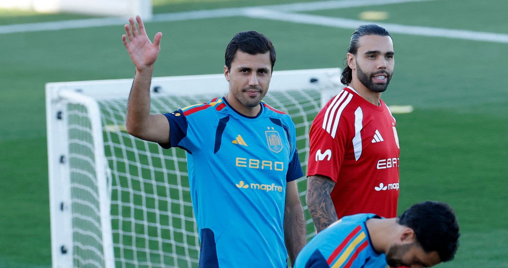 Rodri: Real Madrid-dən təkliflərlə dolu cazibədar təklif gəldi, amma Barcelona-nı seçdim