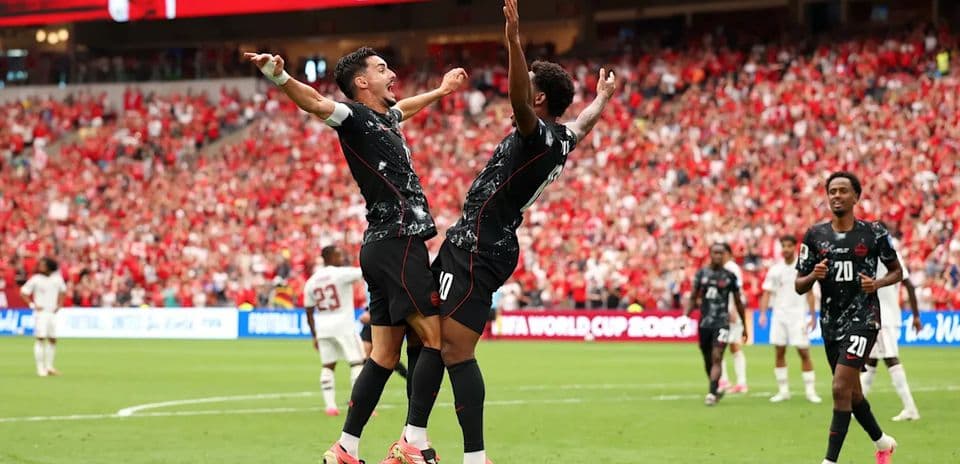 Kanada 6-0 Qətər: Dünya Kubokundakı ilk qələbə ilə ev sahibləri mərhələ adlamağa yaxınlaşdı