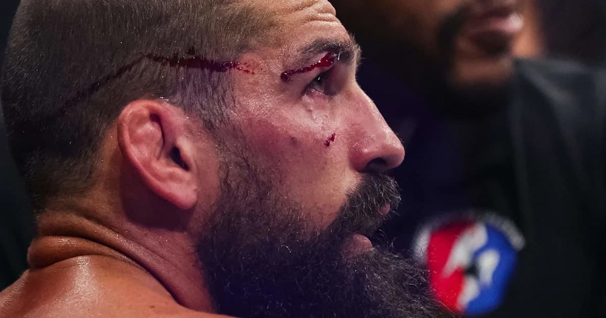 Court McGee UFC 332-də Niyə Karyerasını Bitiririni Açıqladı