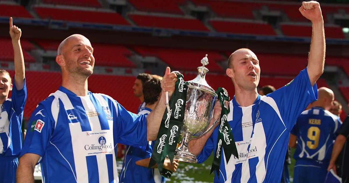 Wembleydə ardıcıl üç final qazanan yarı-peşəkarlar