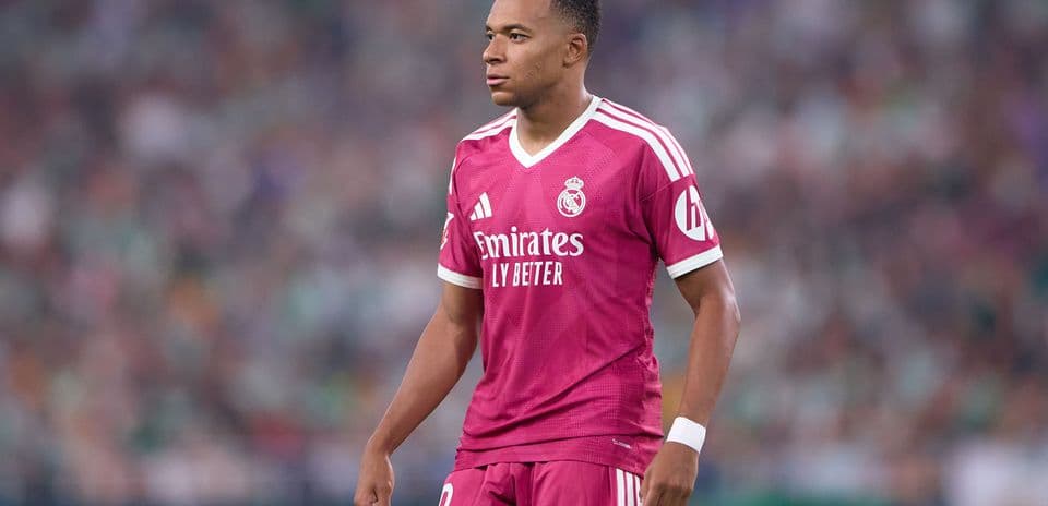 Kristof Dugarri Kylian Mbappenin Ballon d’Or Hədəfi Üzrə Tənqid Edir