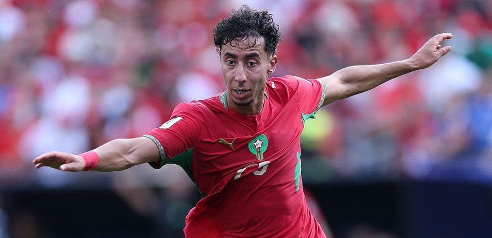 Salah-Eddine Avropanın 11-ci reytinqdə olan liqasında oynamağa yaxındır, PSV-ni rədd etdi