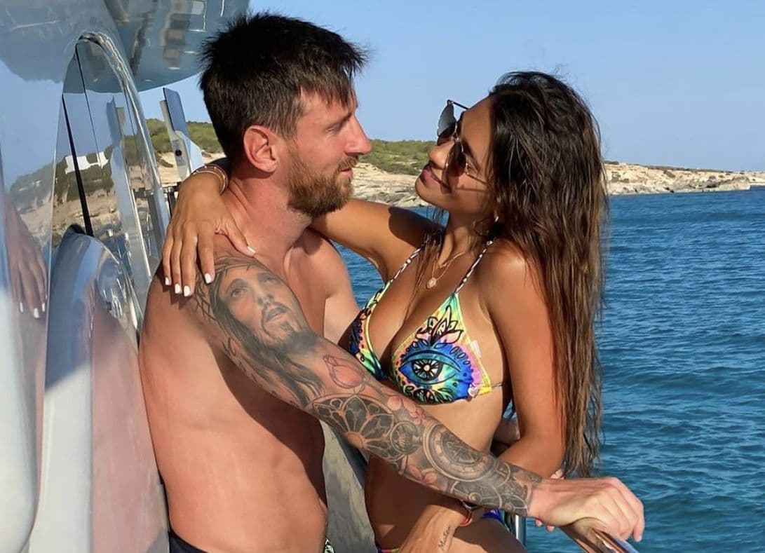 Lionel Messi həyat yoldaşına doğum günü təbrikini ürəkdən paylaşdı