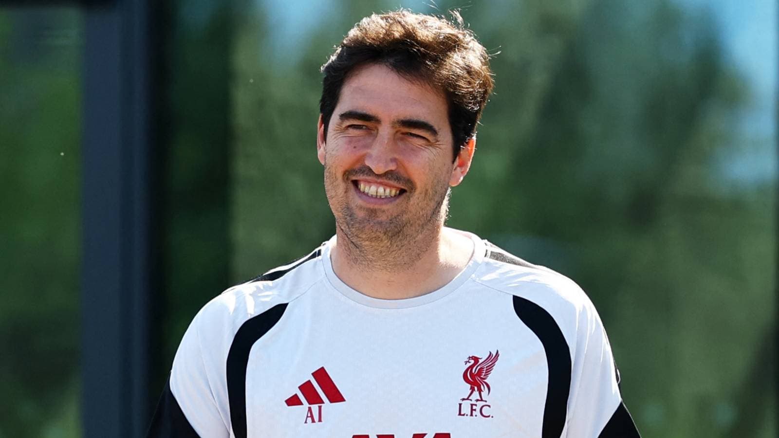 Liverpool-un £80m dəyərində ulduz oyunçusunun agentləri transferi bu gün tamamlamaya ümid edir