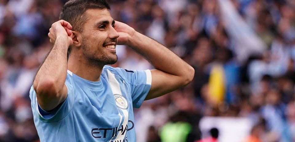 Barcelona Rodri Transferində Razılığa Yaxındır, Enzo Maresca Son Yeniləməni Verdi