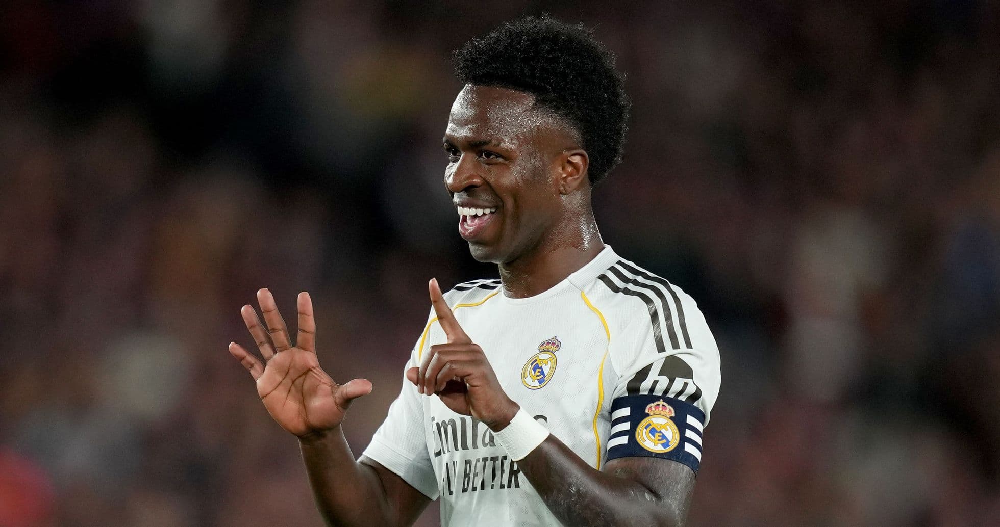 Lee Dixon: Vinicius Junior-un Arsenal marağından istifadə edib Real Madrid-də yeni müqavilə bağlaması qələbədir