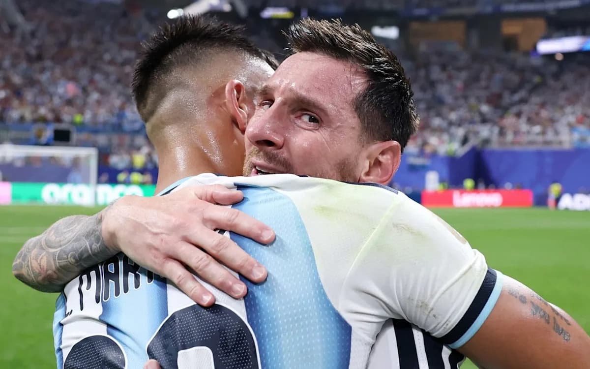 Misir FIFA-nı Dünya Kubokunda Ədalətsizlikdə Günahlandırır: Argentina'nın Qələbəsi Mübahisəli Qalır