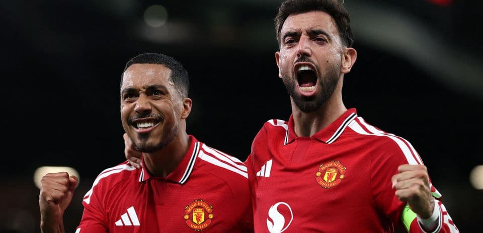 Michael Carrick: Kobbie Mainoo və Youri Tielemans arasında ideal orta sahə əlaqəsi