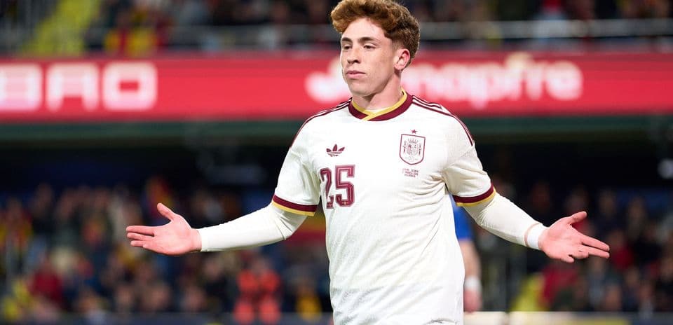 Liverpool 34 Milyon Funt Sterlinqə Victor Munozu Transfer Etdi, Newcastle Transfer Yarışında Uduzdu