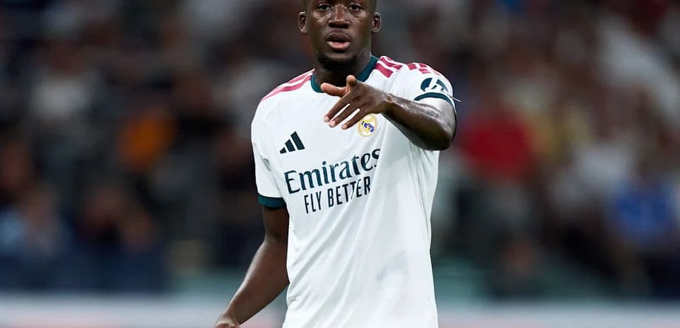 Real Madrid-də narahatlıq: Konaté Fransa millisindən zədə ilə ayrıldı
