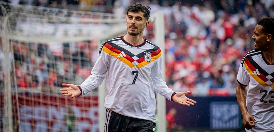 Niderland - Almaniya: Diqqətəlayiq oyunçular və Klopp dövrünün başlanğıcı