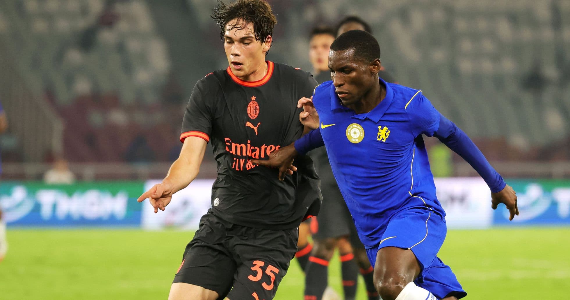 Aston Villa, Nicolas Jackson üçün 65 milyon funt sterlinq müqaviləsi bağladı