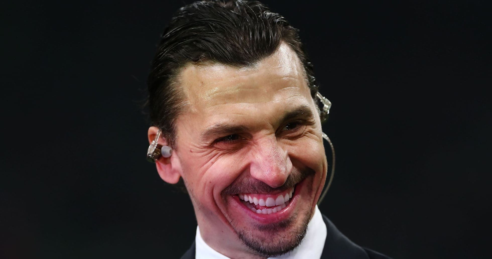 Zlatan İbrahimoviç Milanelloda Altı Aydan Sonra Qayıtdı, Ruben Amorimin Komandasını İzləyir