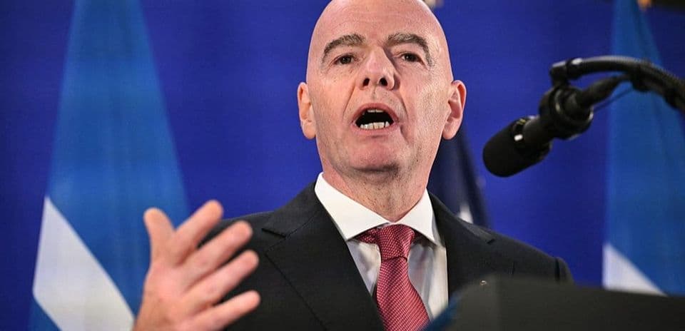 Gianni Infantino vəzifəsində qalmaq üçün dəstəyi itirir