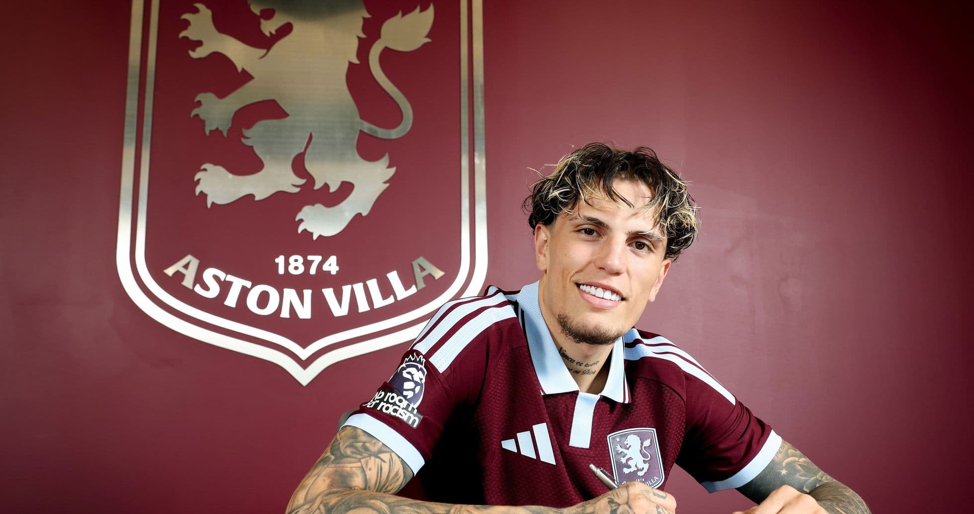 Alejandro Garnacho: Aston Villa-nın Chelsea-dən yeni transferi