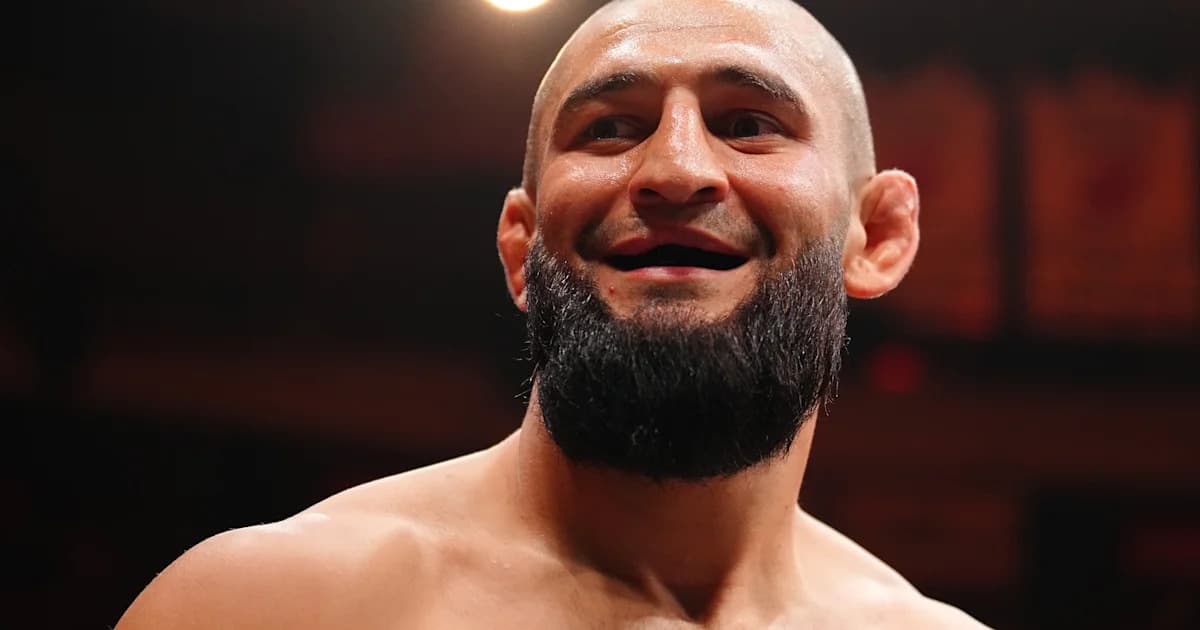 Khamzat Chimaev və Colby Covington arasında titul döyüşü RAF Abu Dabidə noyabrda baş tutacaq Khamzat Chimaev və Colby Covington arasında titul döyüşü RAF Abu Dabidə noyabrda baş tutacaq