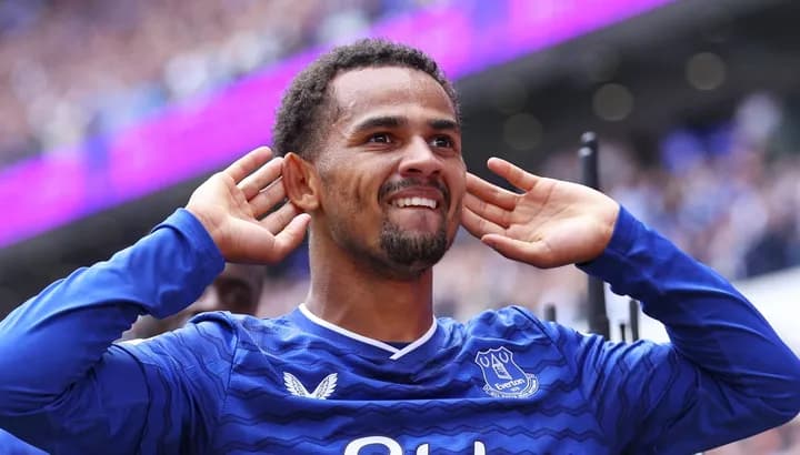 İliman Ndiaye üçün gözlənilməz transfer, Bournemouth Antonio Silva ilə razılığa yaxındır