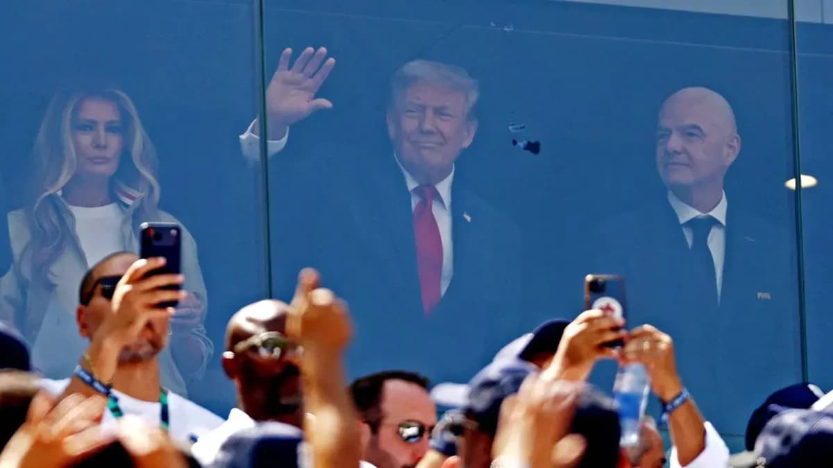 Donald Trump MetLife Stadionunda Dünya Kuboku Finalında Görüldü