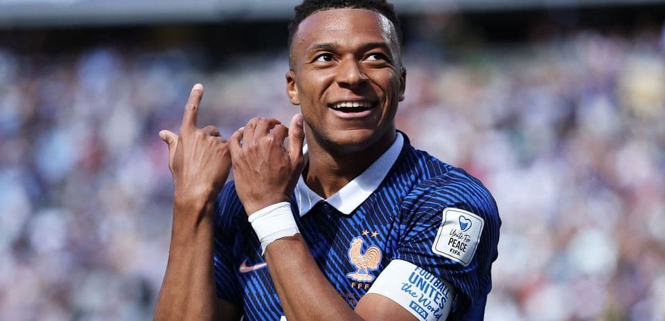 Didier Deschamps: Kylian Mbappe Dünya Kuboku yarımfinalında sağlamdır