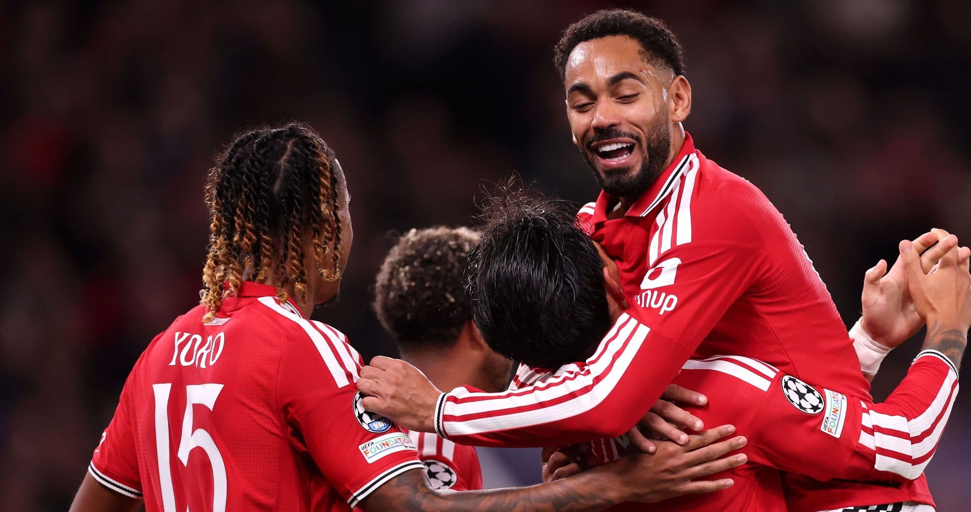 Manchester United Çempionlar Liqasındakı 1,016 Günlük Məğlubiyyətini Sabah-a Qarşı Qələbə ilə Bitirdi