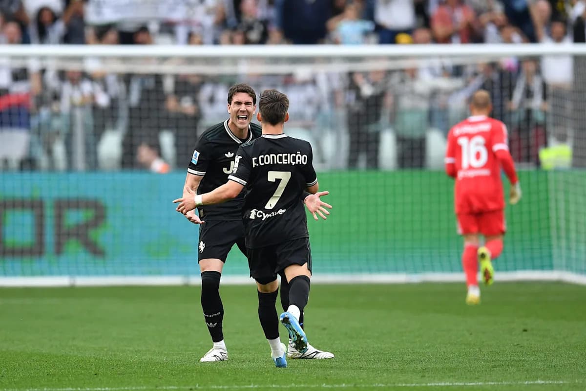 Juventus players celebrating a goal during match Juventus players celebrating a goal during match