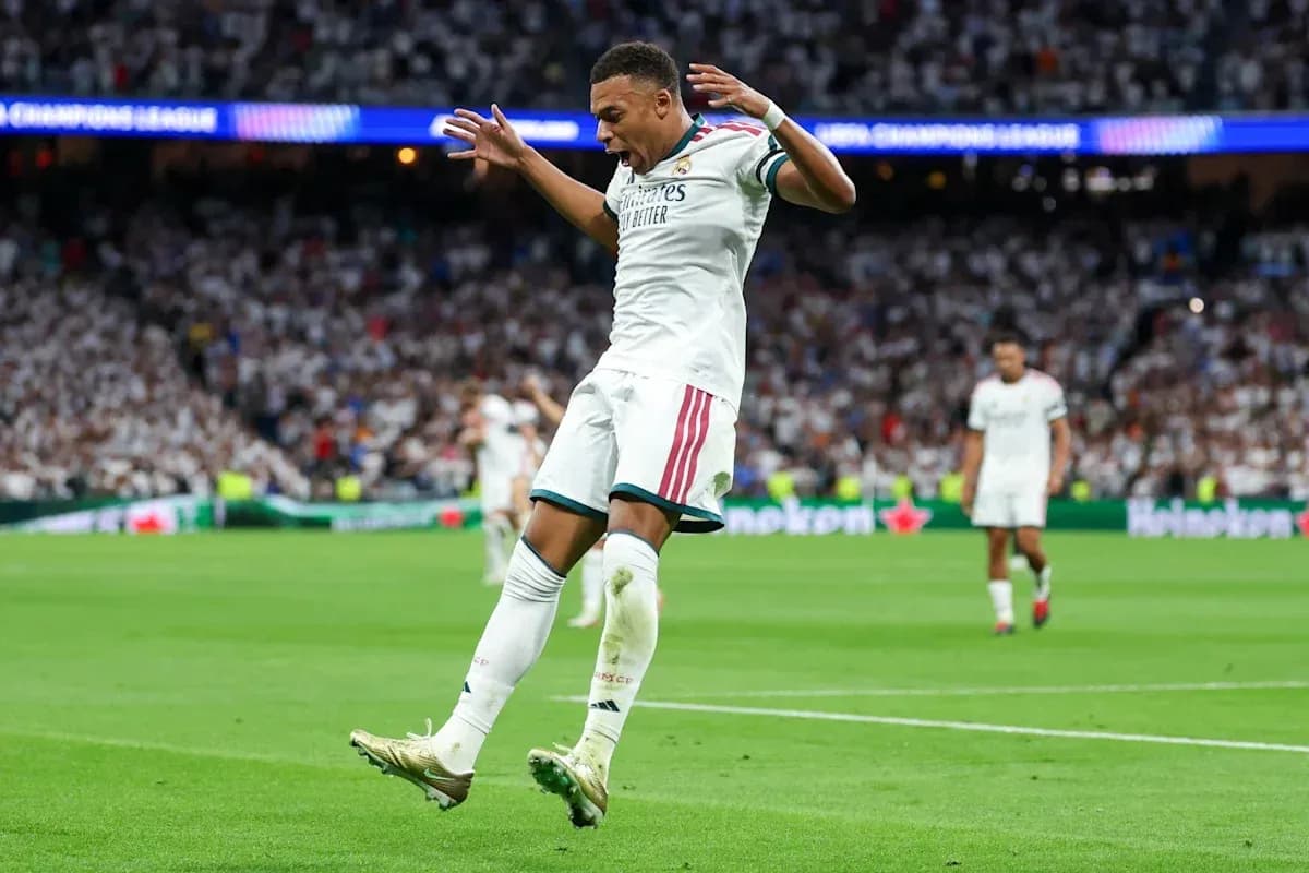 Kylian Mbappé celebrating a goal on the pitch Kylian Mbappé celebrating a goal on the pitch