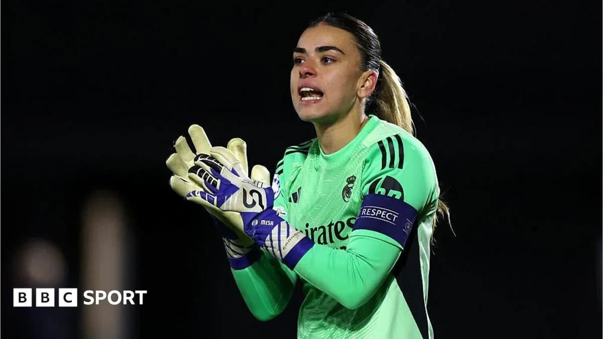 Qapıçı Real Madrid forması ilə oyuna hazırlaşır Qapıçı Real Madrid forması ilə oyuna hazırlaşır
