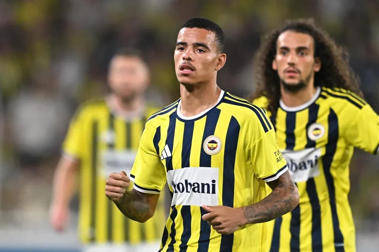 Fenerbahçe oyunçuları matçda Fenerbahçe oyunçuları matçda