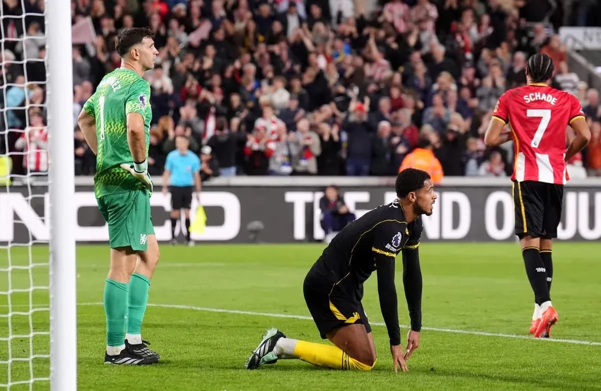 Goalkeeper and players reacting during a match Goalkeeper and players reacting during a match