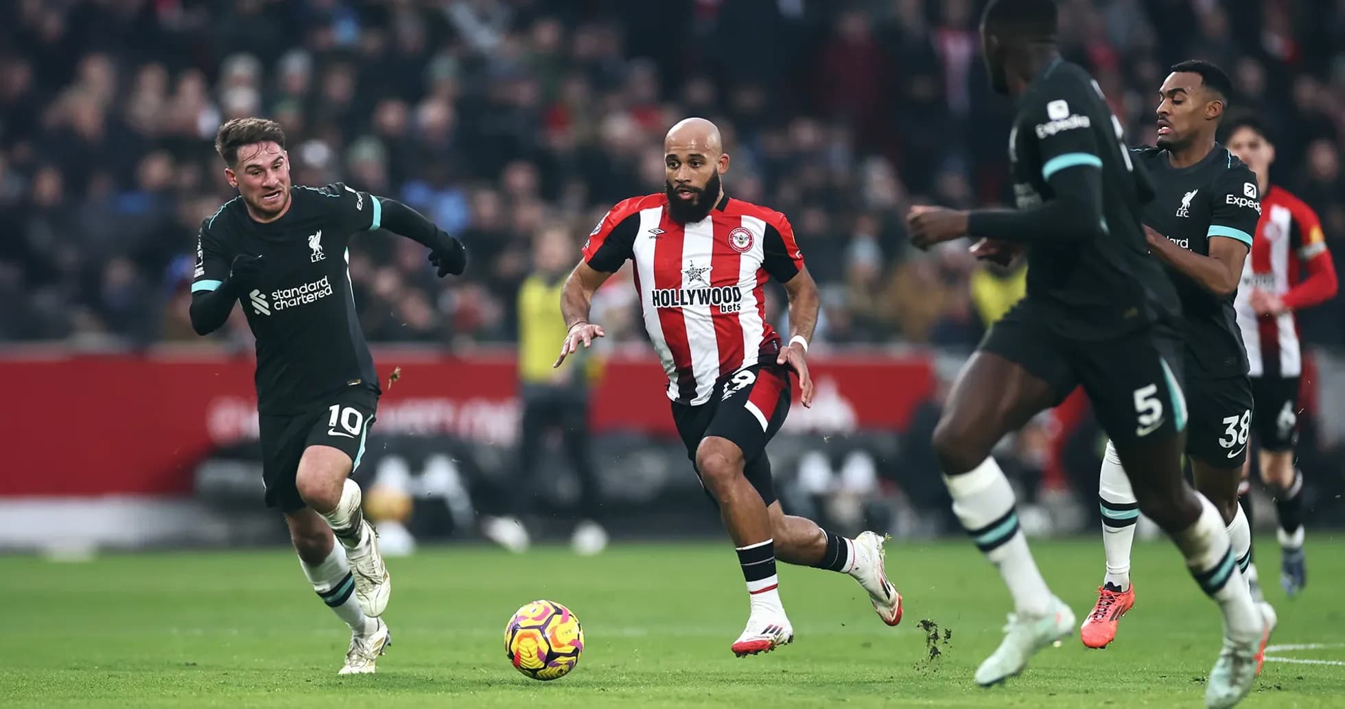 Liverpool və Brentford arasında futbol matçı Liverpool və Brentford arasında futbol matçı