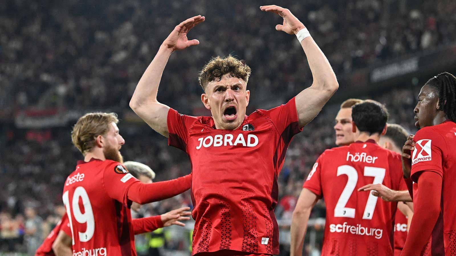 Jürgen Klopp və Philipp Treu: Almaniya millisində yeni ümid Jürgen Klopp və Philipp Treu: Almaniya millisində yeni ümid
