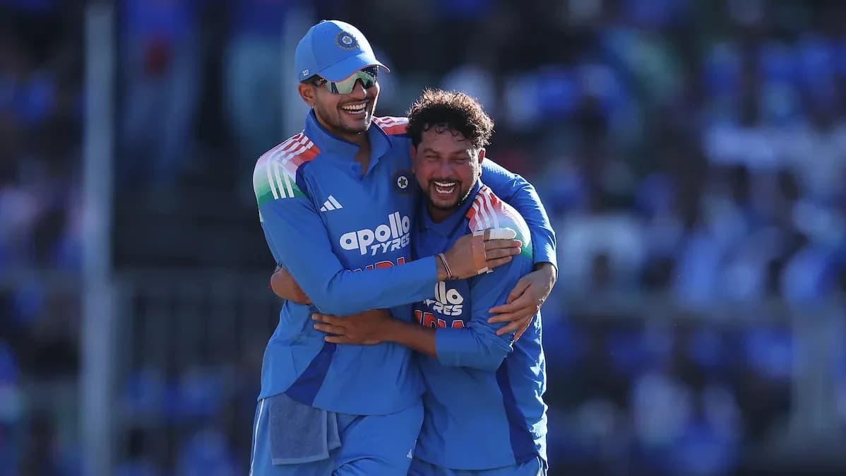 Virat Kohli yüzlük vurmasına baxmayaraq, Kuldeep Yadav IND vs WI 1-ci ODI-də Ən Yaxşı Oyunçu mükafatını qazandı Virat Kohli yüzlük vurmasına baxmayaraq, Kuldeep Yadav IND vs WI 1-ci ODI-də Ən Yaxşı Oyunçu mükafatını qazandı